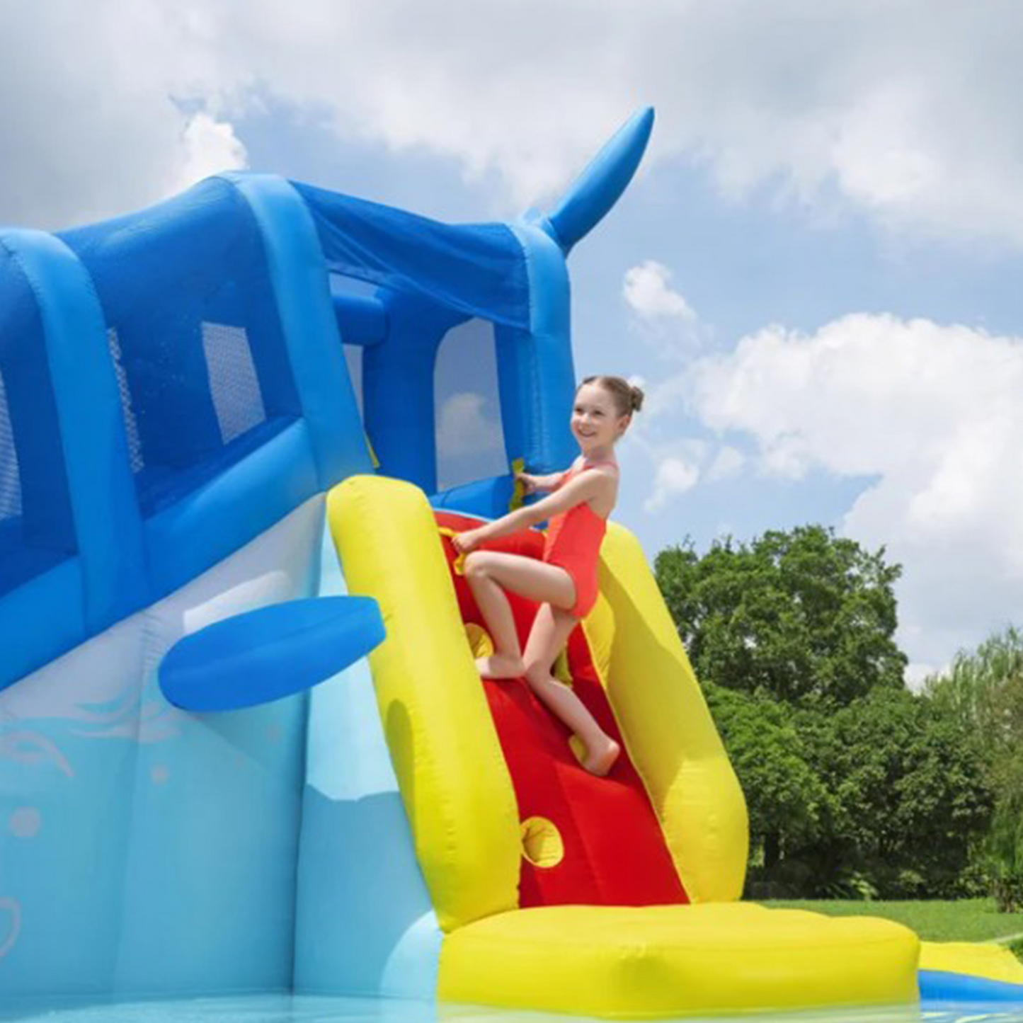 Whales 'n Waves | FunFLAB Vaudreuil